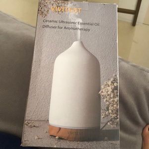 Brand new essential oil diffuser